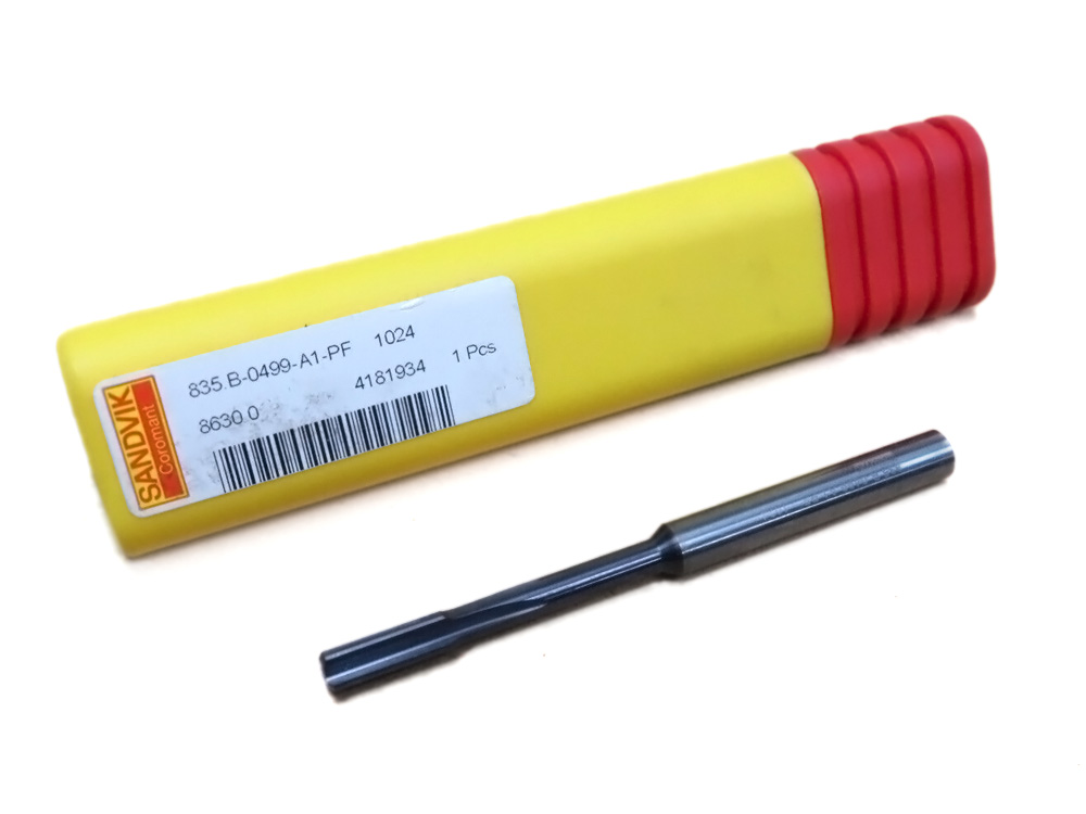 7.97mm鋼件鑄鐵內(nèi)冷直槽盲孔鉸刀83