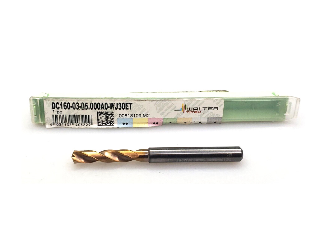 3倍徑15.875毫米內(nèi)冷整體合金鉆頭D